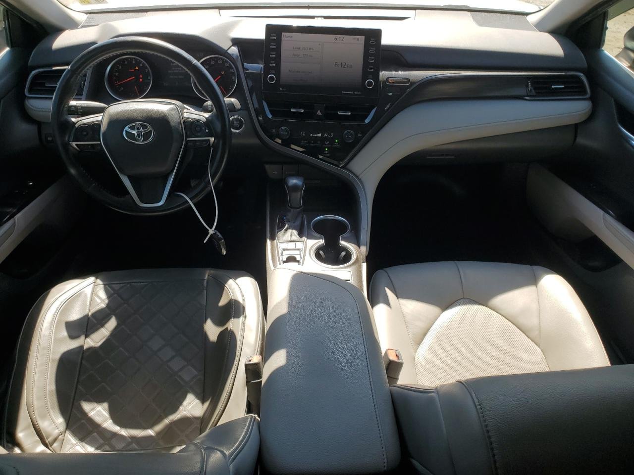 2021 Toyota Camry Xle 8