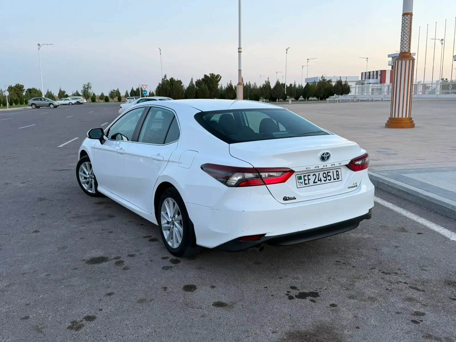 2021 TOYOTA Camry 3