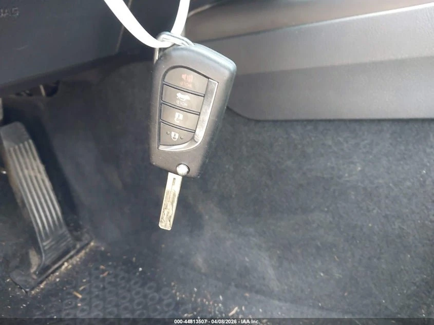 2024 Toyota Camry Se 13