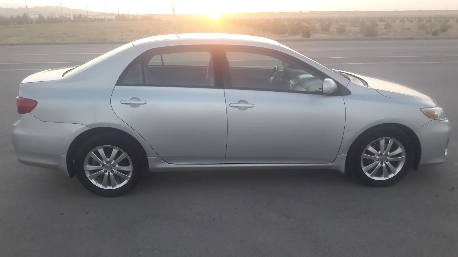 2011 TOYOTA Corolla 3