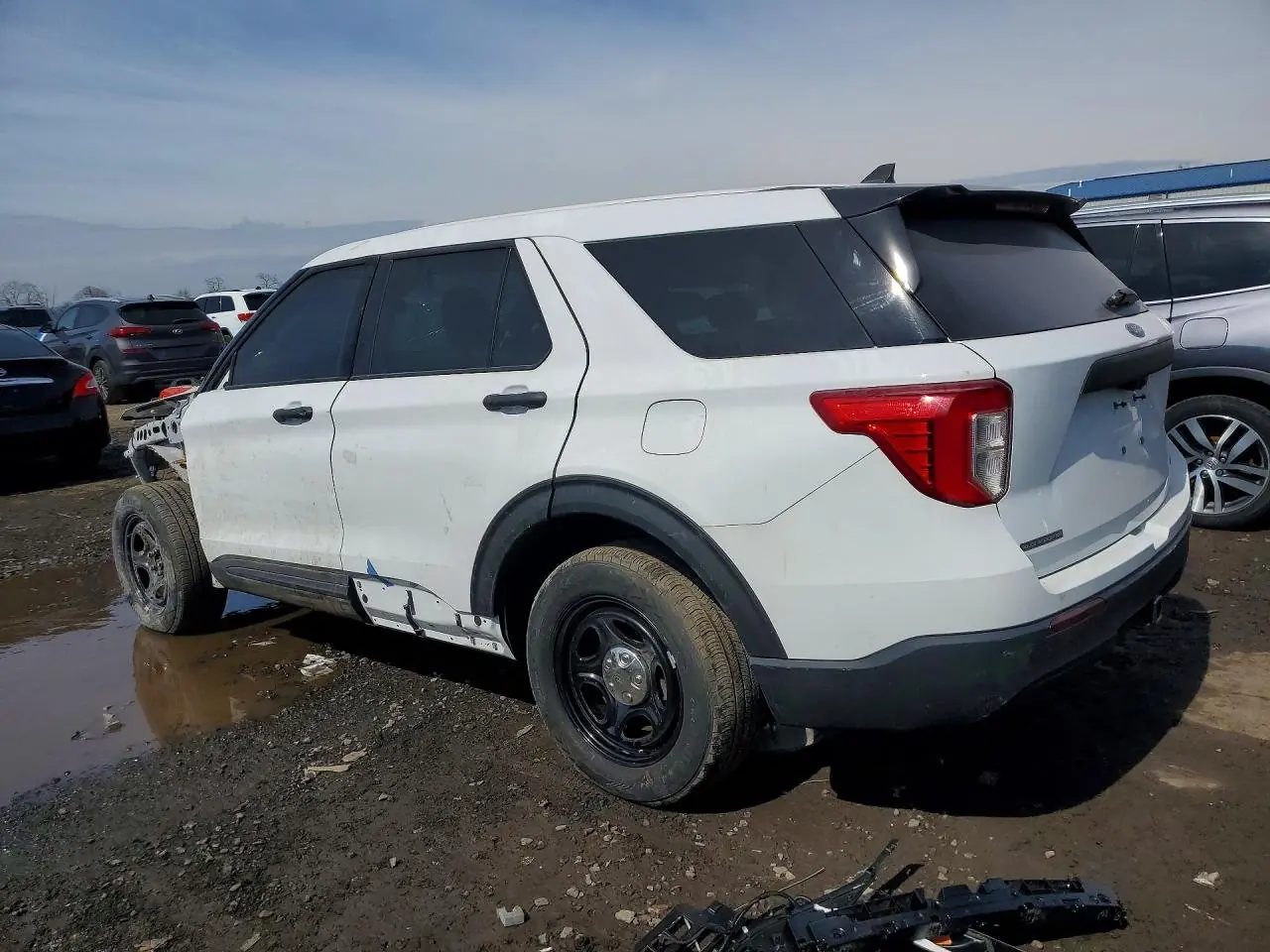 2022 Ford Explorer Police Interceptor 2