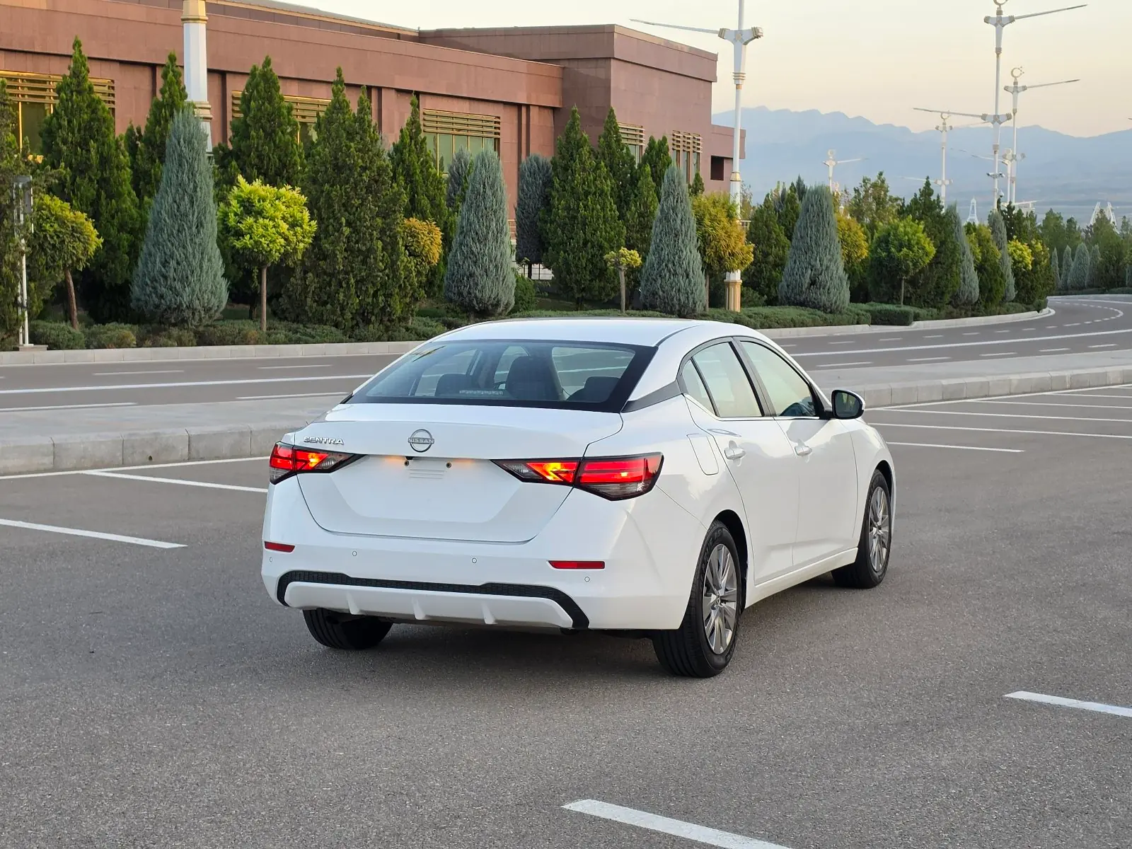 2024 Nissan Sentra S 3