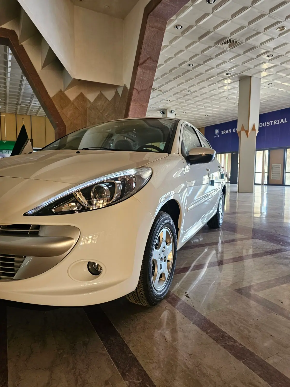 Peugeot 207i 3
