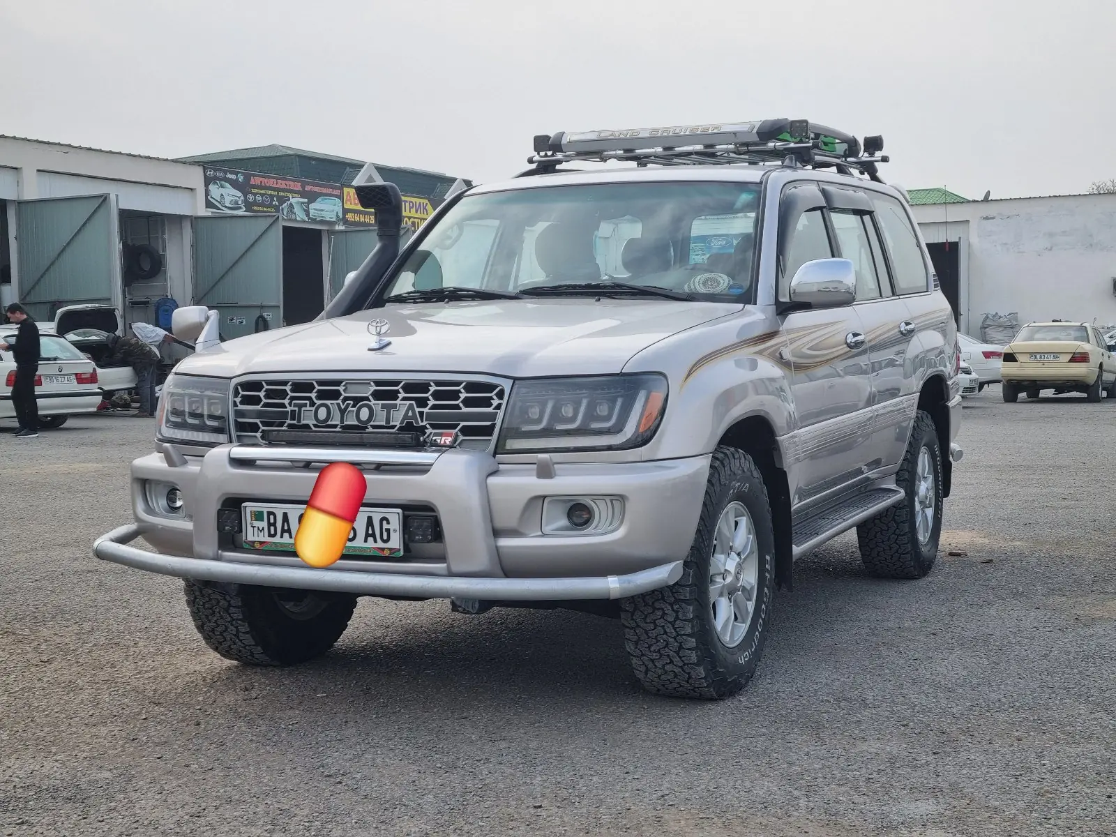 2004 Toyota Land Cruiser 3