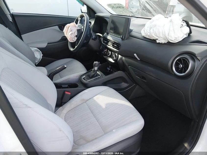 2023 Hyundai Kona Sel 11