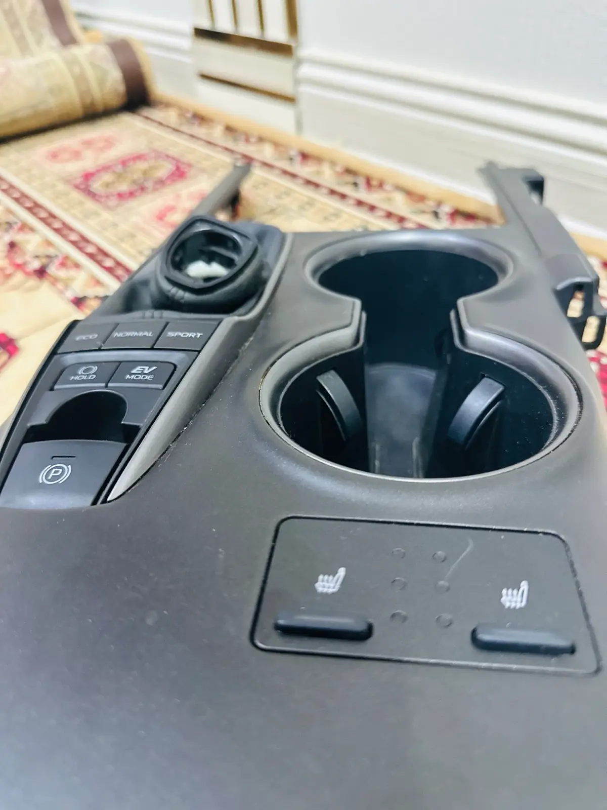 Toyota Camry 2018-2022 Podstakannik 2