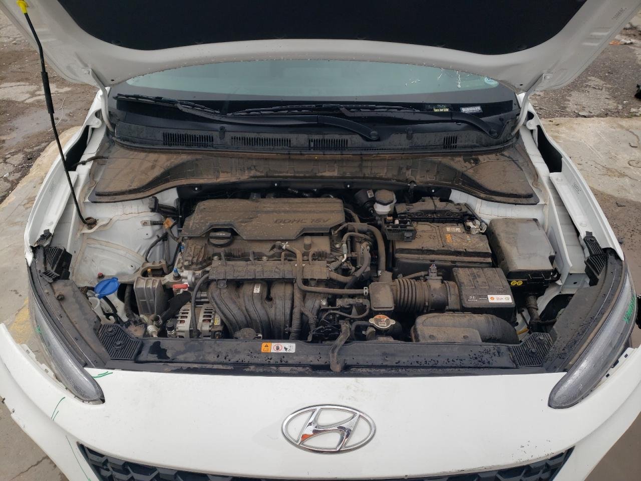 2022 Hyundai Kona Sel 16
