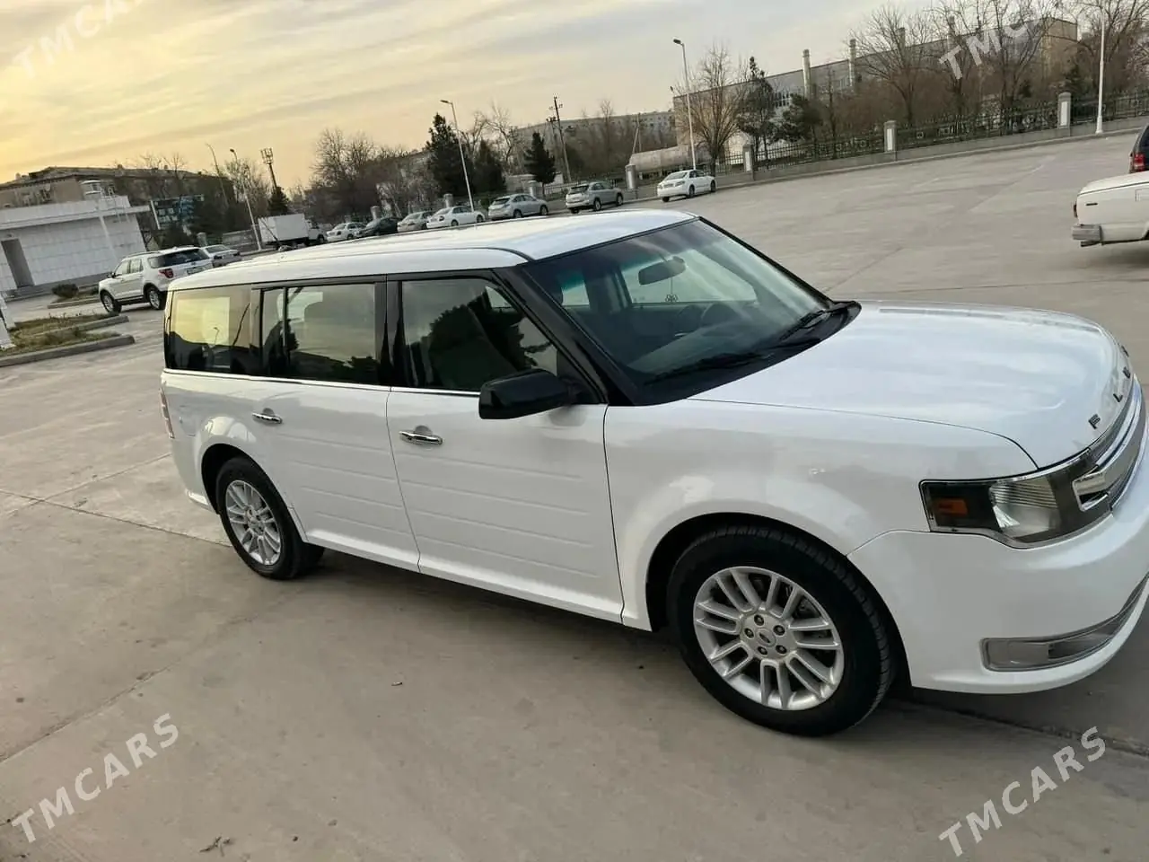 2017 FORD Flex 1