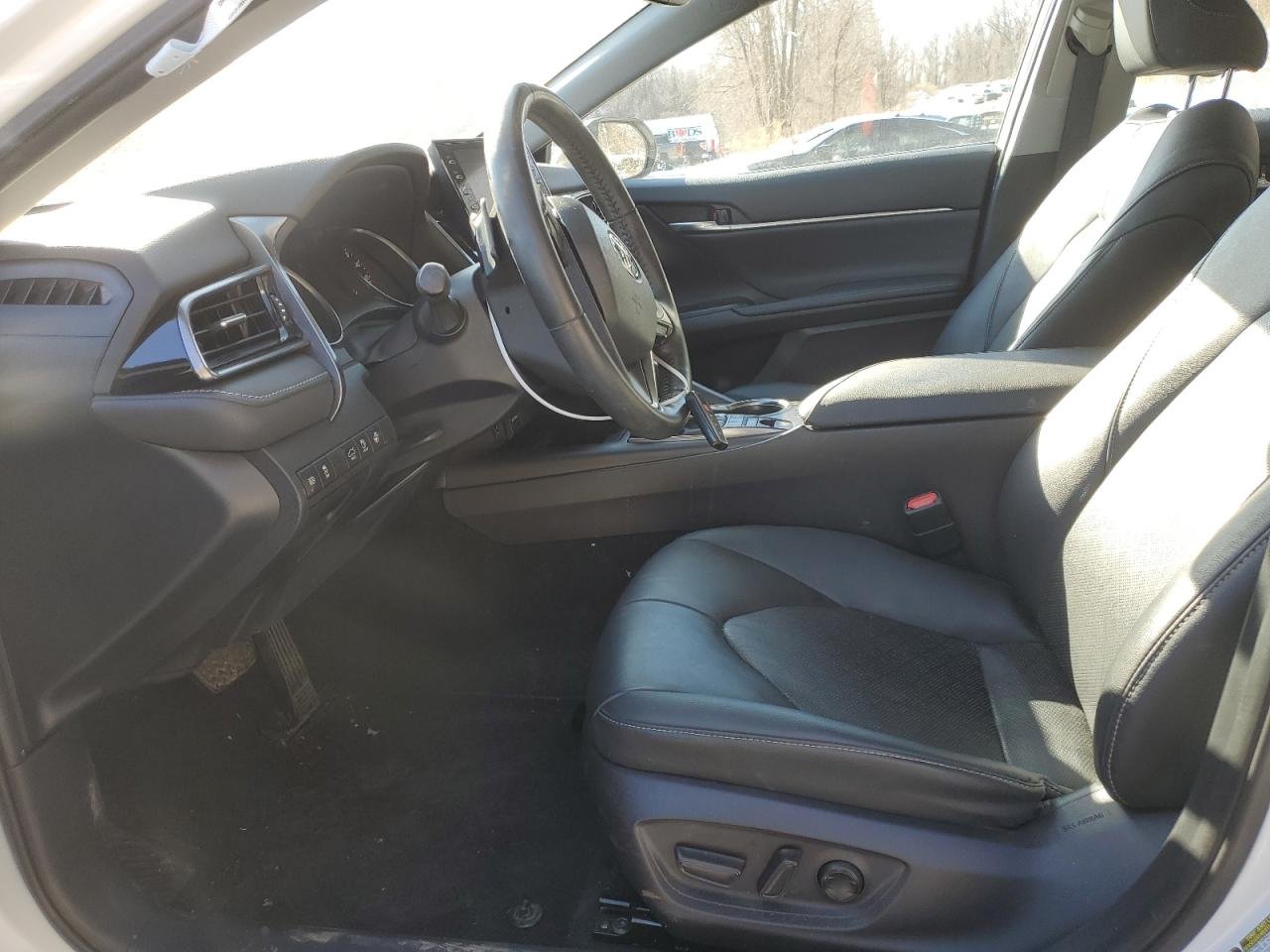 2021 Toyota Camry Xse 15