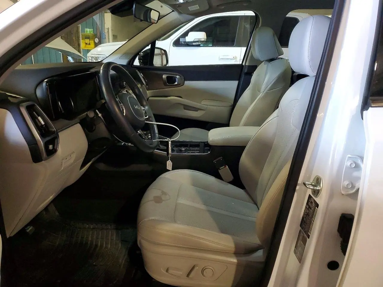 2023 Kia Sorento X-Line S 7