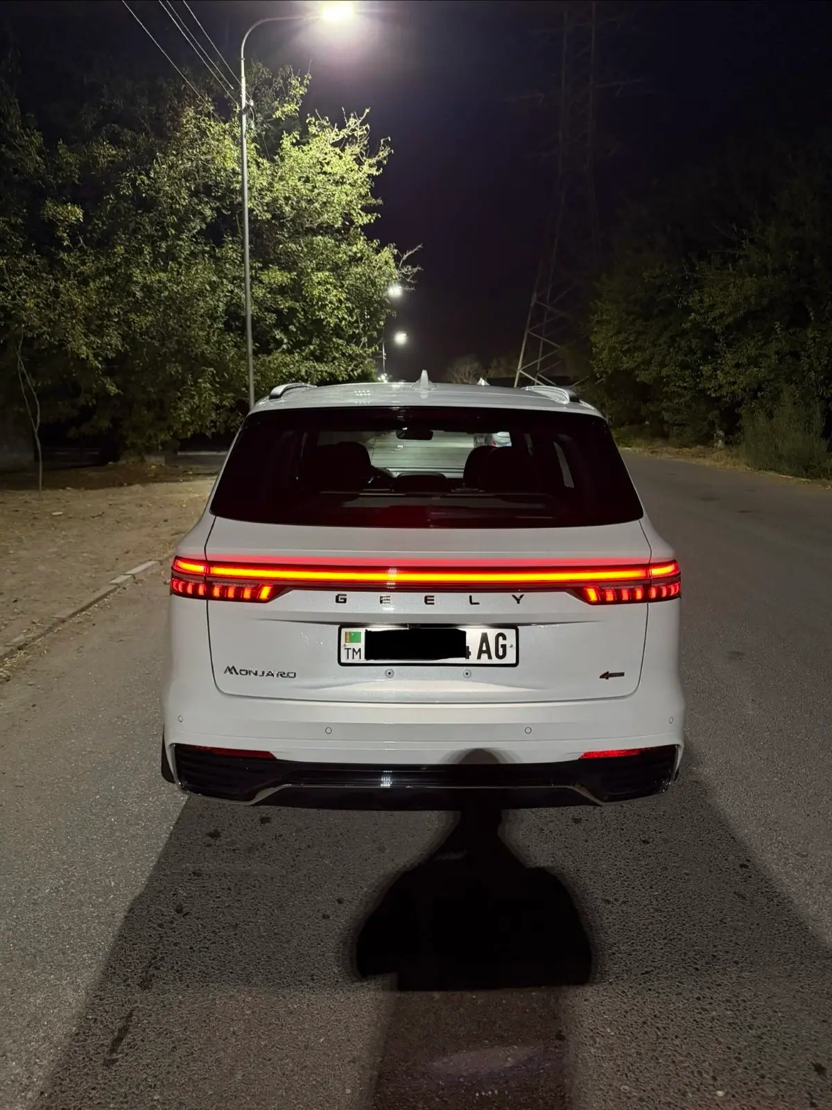 2021 Geely Monjaro 8
