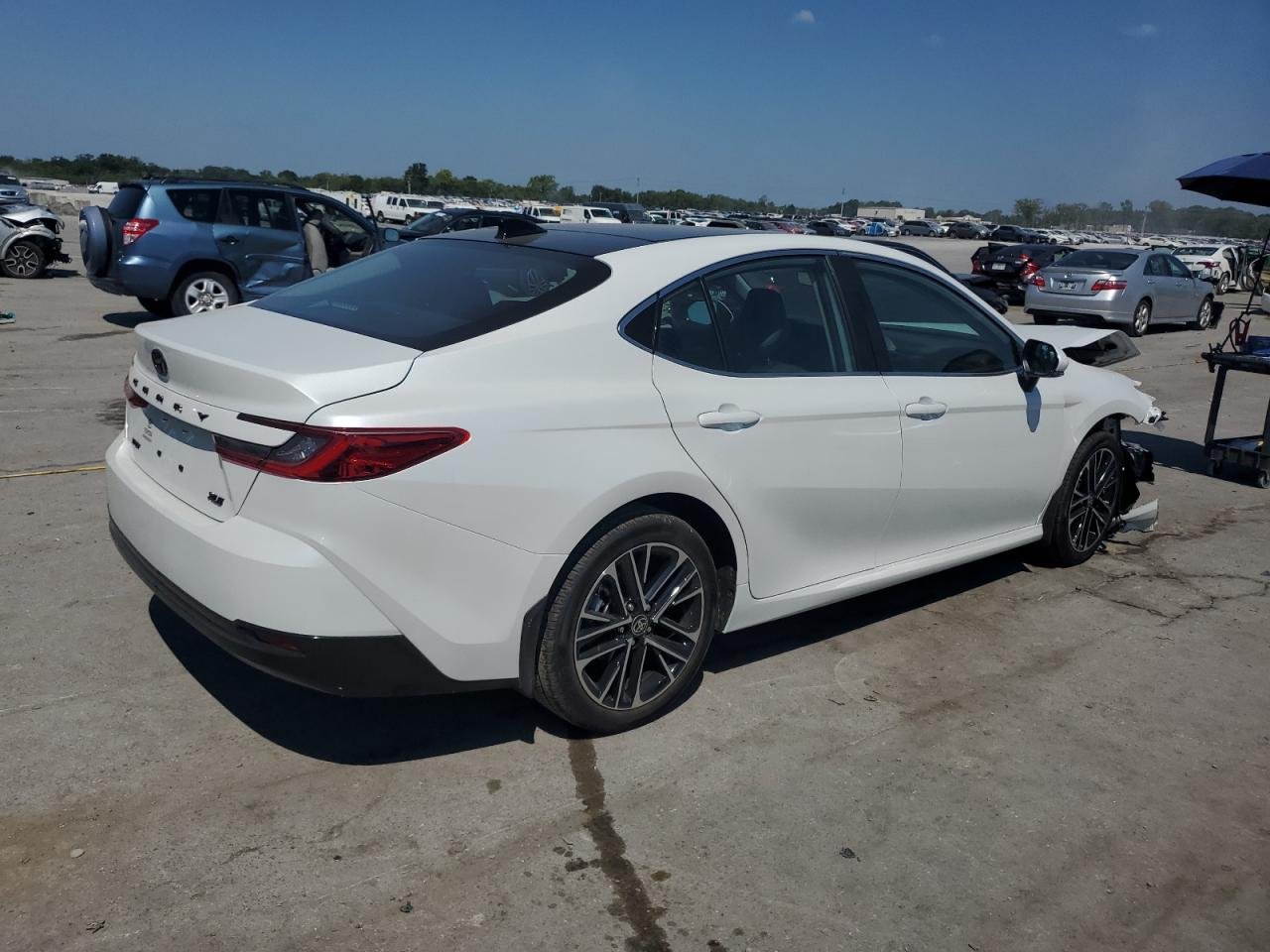 2025 Toyota Camry Xse 11