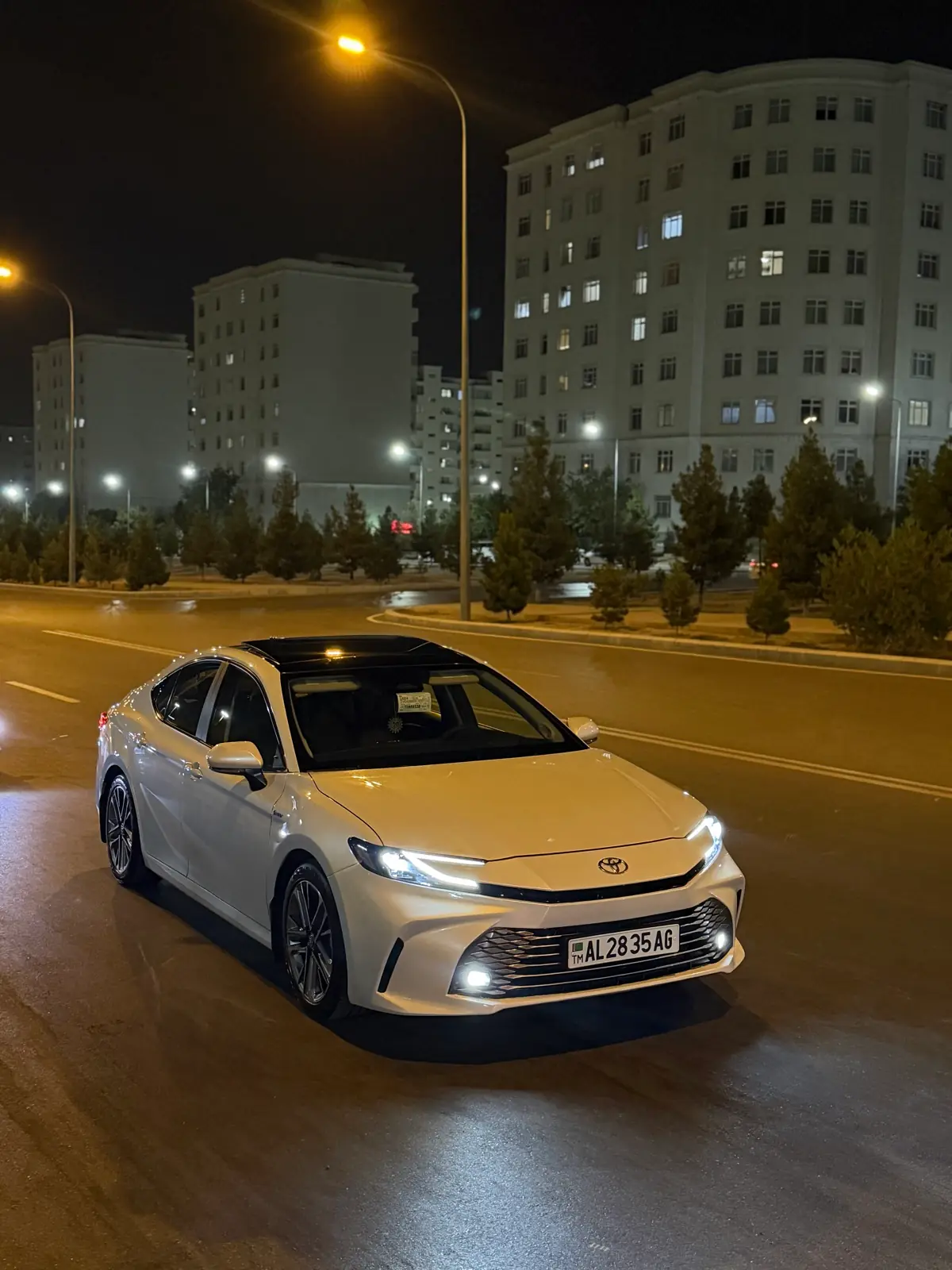 2025 Toyota Camry Xse 8