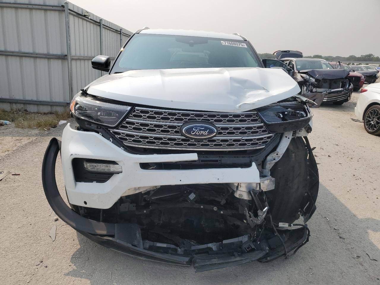 2023 Ford Explorer Limited 5