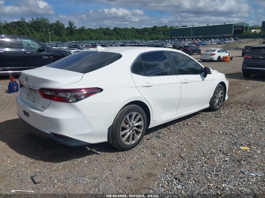 2023 Toyota Camry Le 12