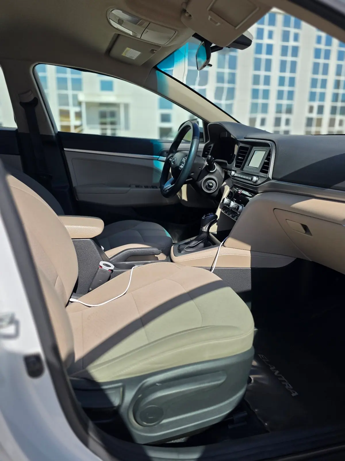 2020 HYUNDAI Elantra 6