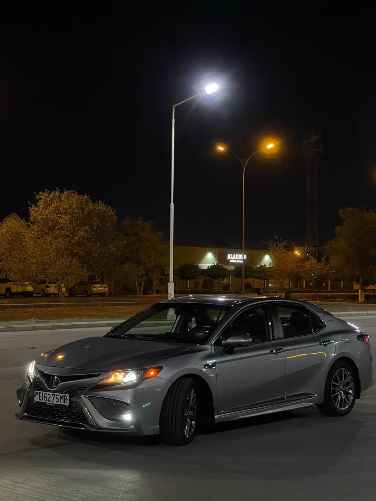2021 Toyota Camry Se 1