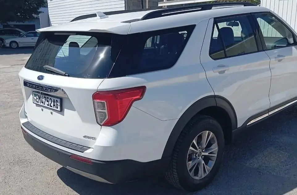 2022 Ford Explorer Xlt 4