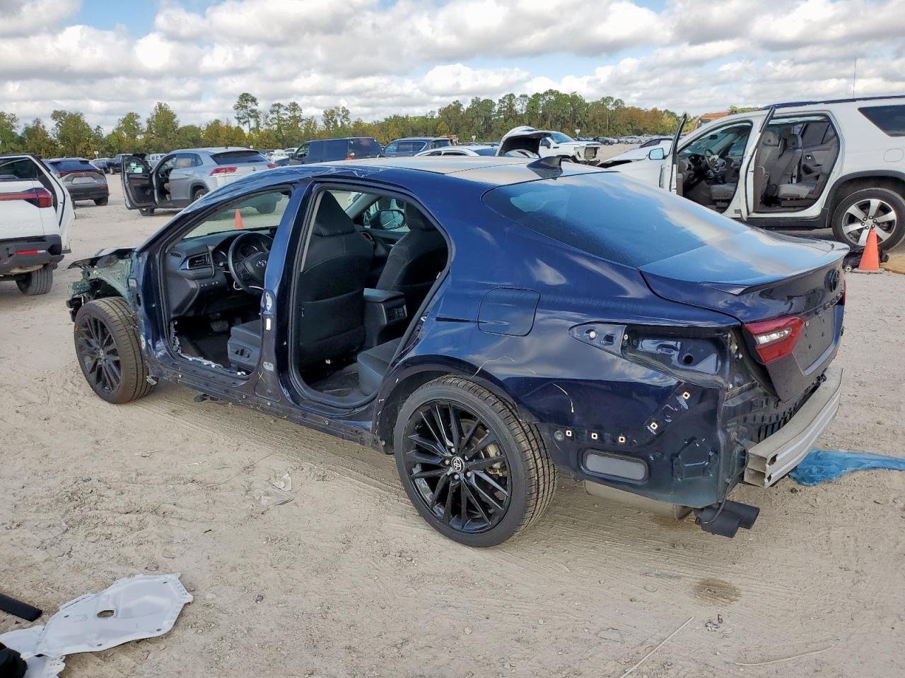 2021 Toyota Camry Xse 10