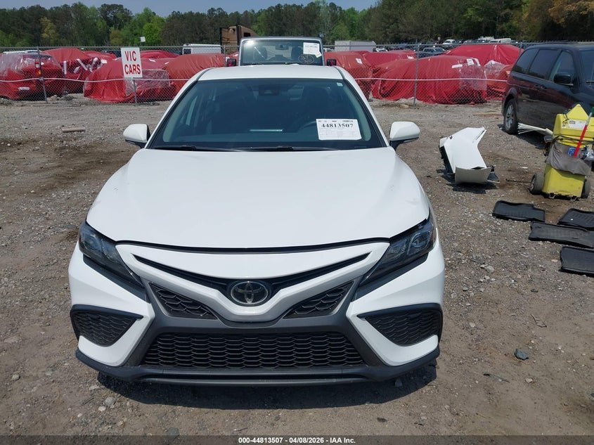 2024 Toyota Camry Se 15