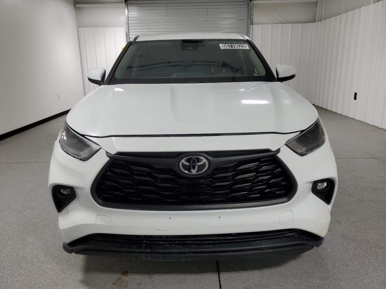 2023 Toyota Highlander Le 5