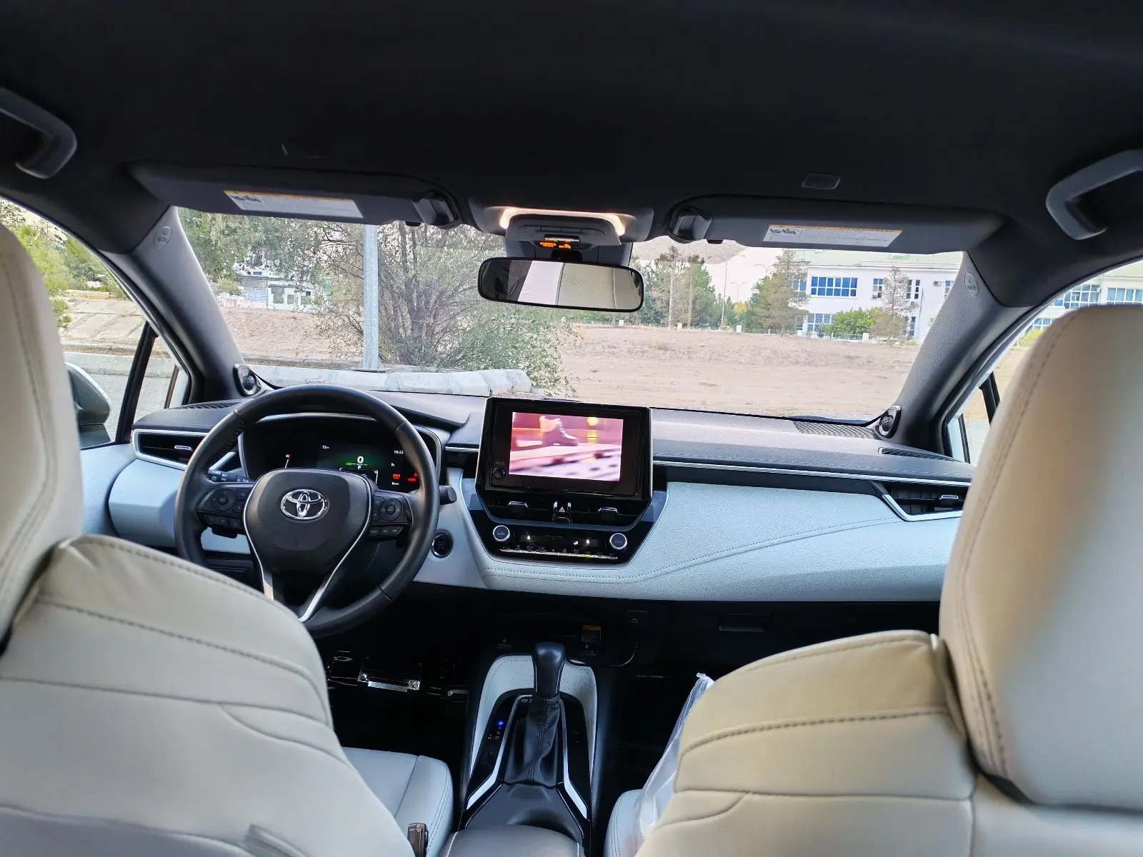 2025 Toyota Corolla Xse 6