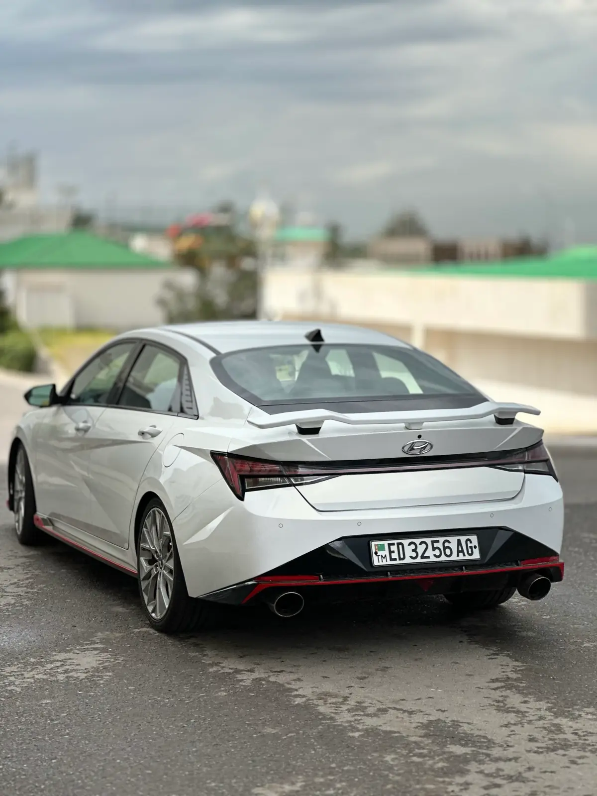 2022 Elantra N Zadni Kamplekt Fara 1