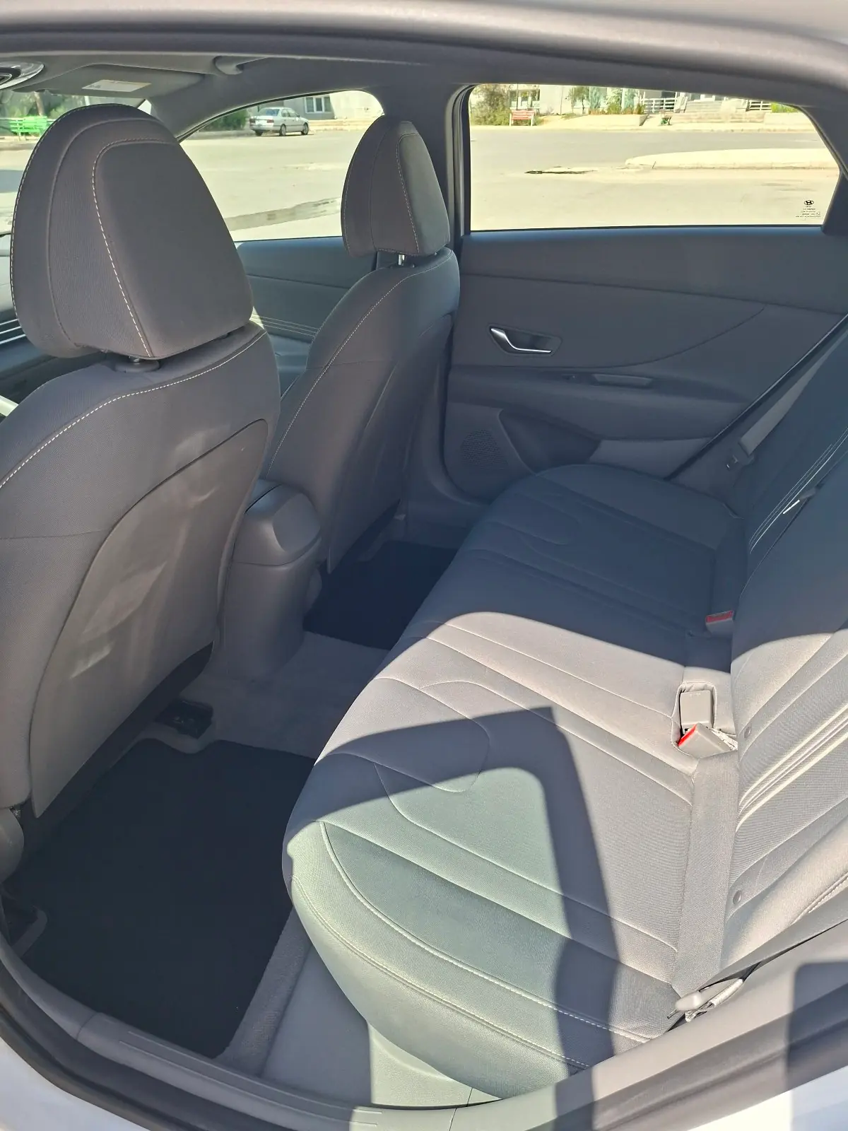 2022 Hyundai Elantra Sel 4