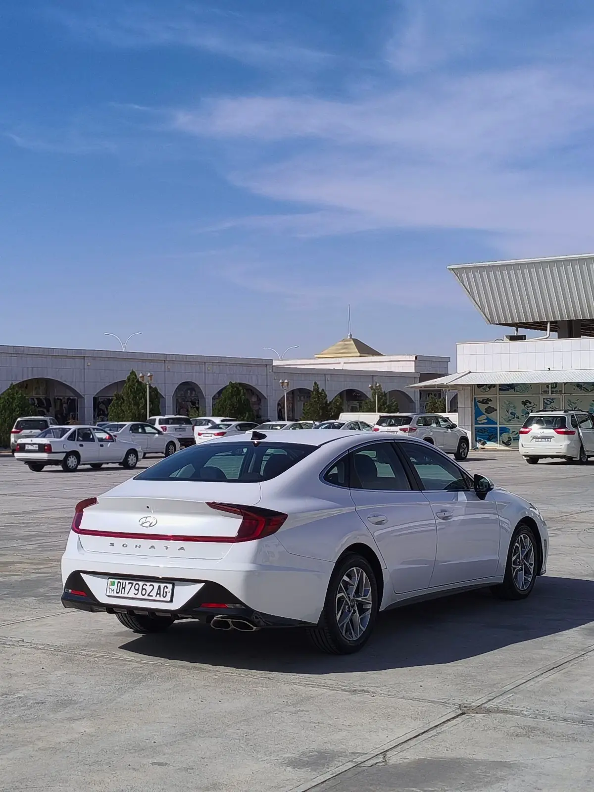 2020 HYUNDAI Sonata 4