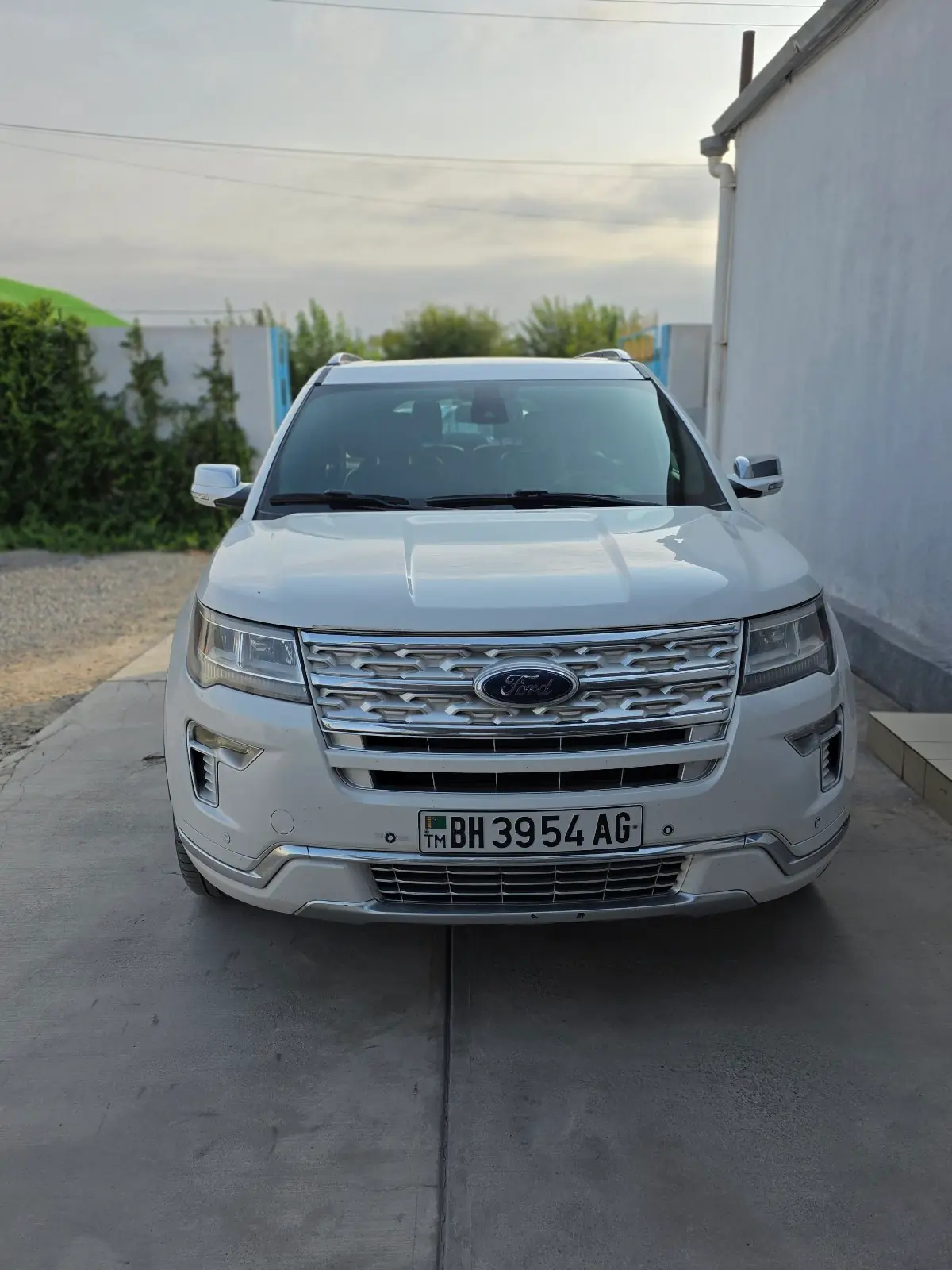 2018 FORD Explorer 1
