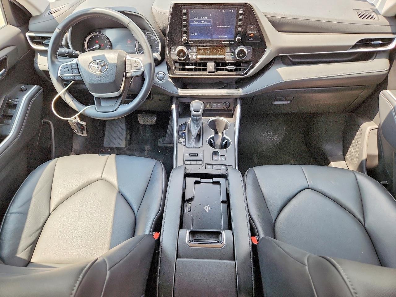 2022 Toyota Highlander Xle 16