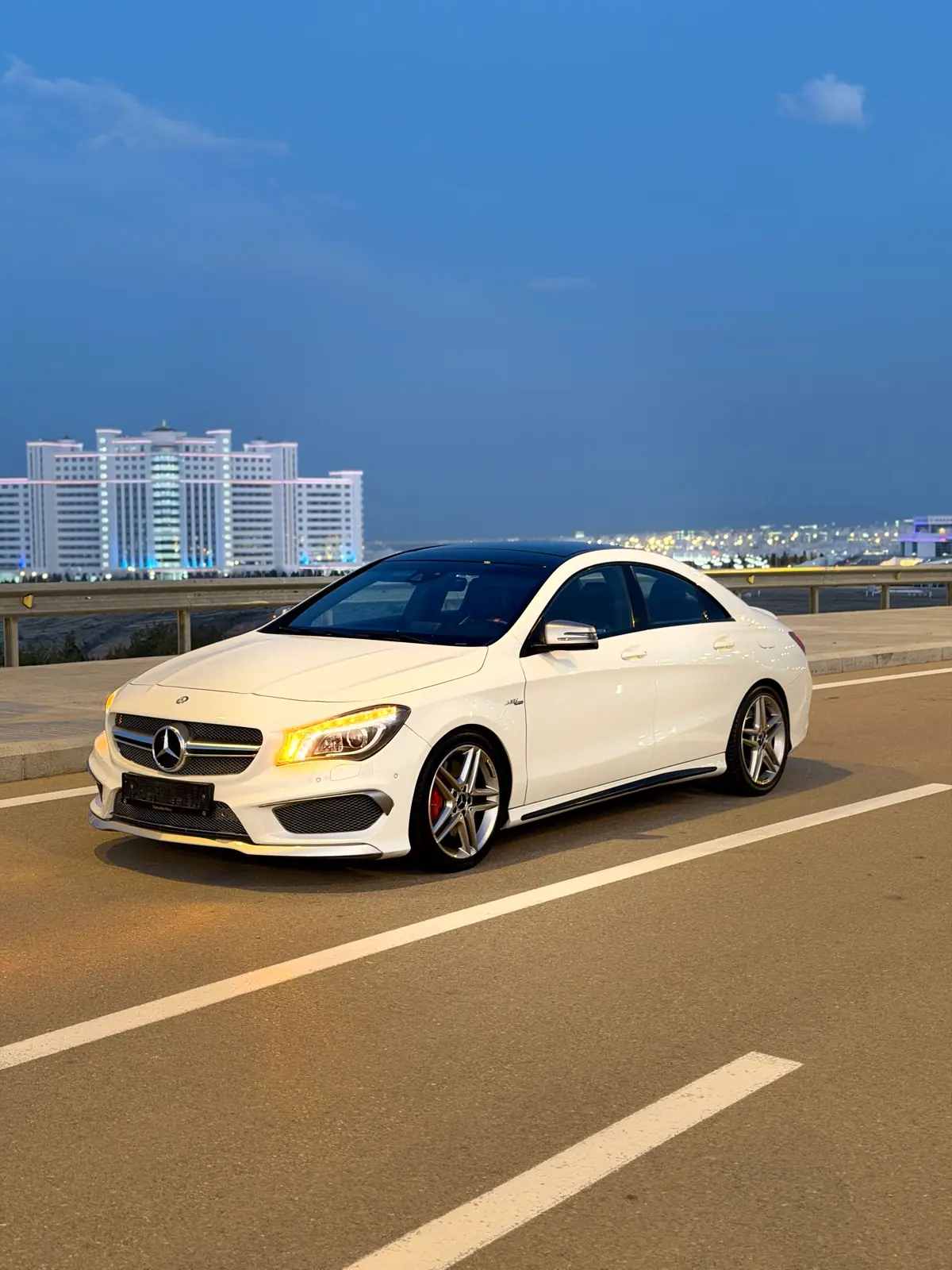 2015 MERCEDES-BENZ Cla 6