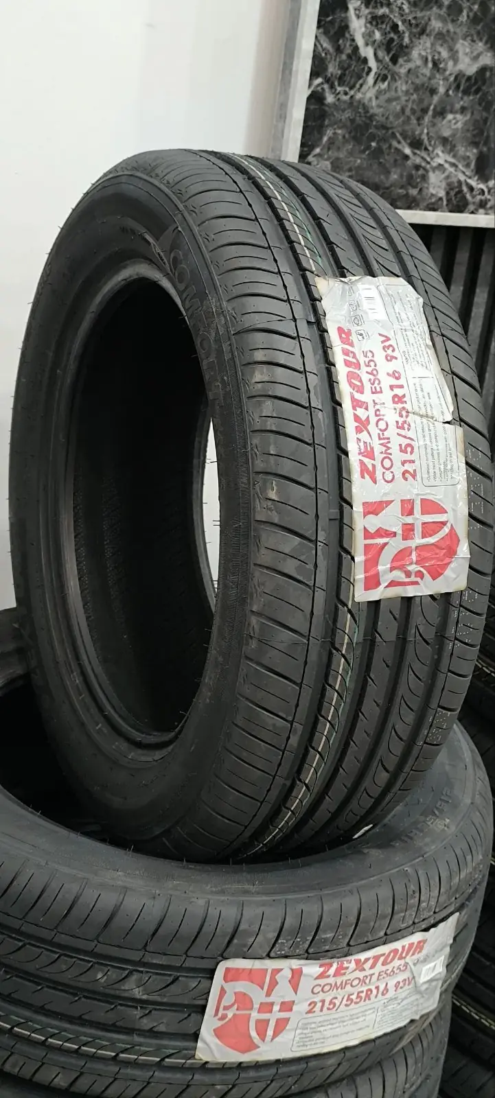 ZEXTOUR 215 55 16 2