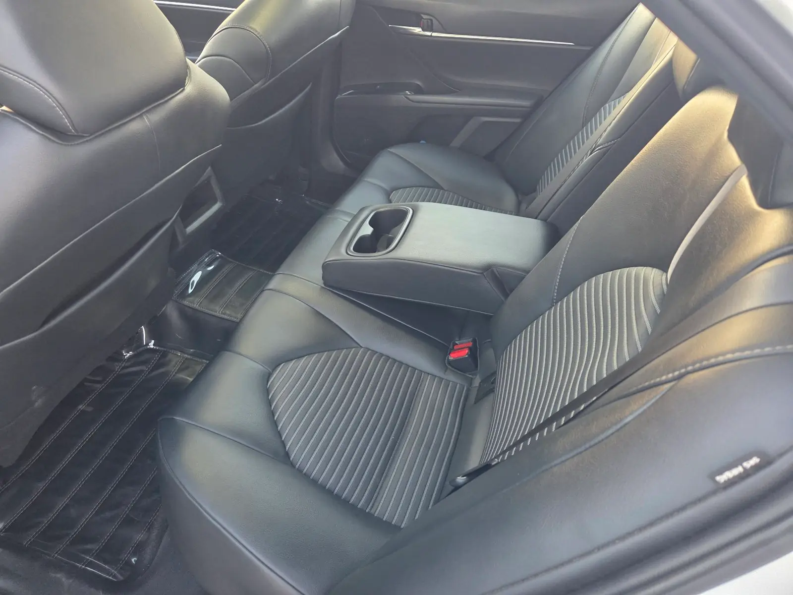 2019 Toyota Camry L 7