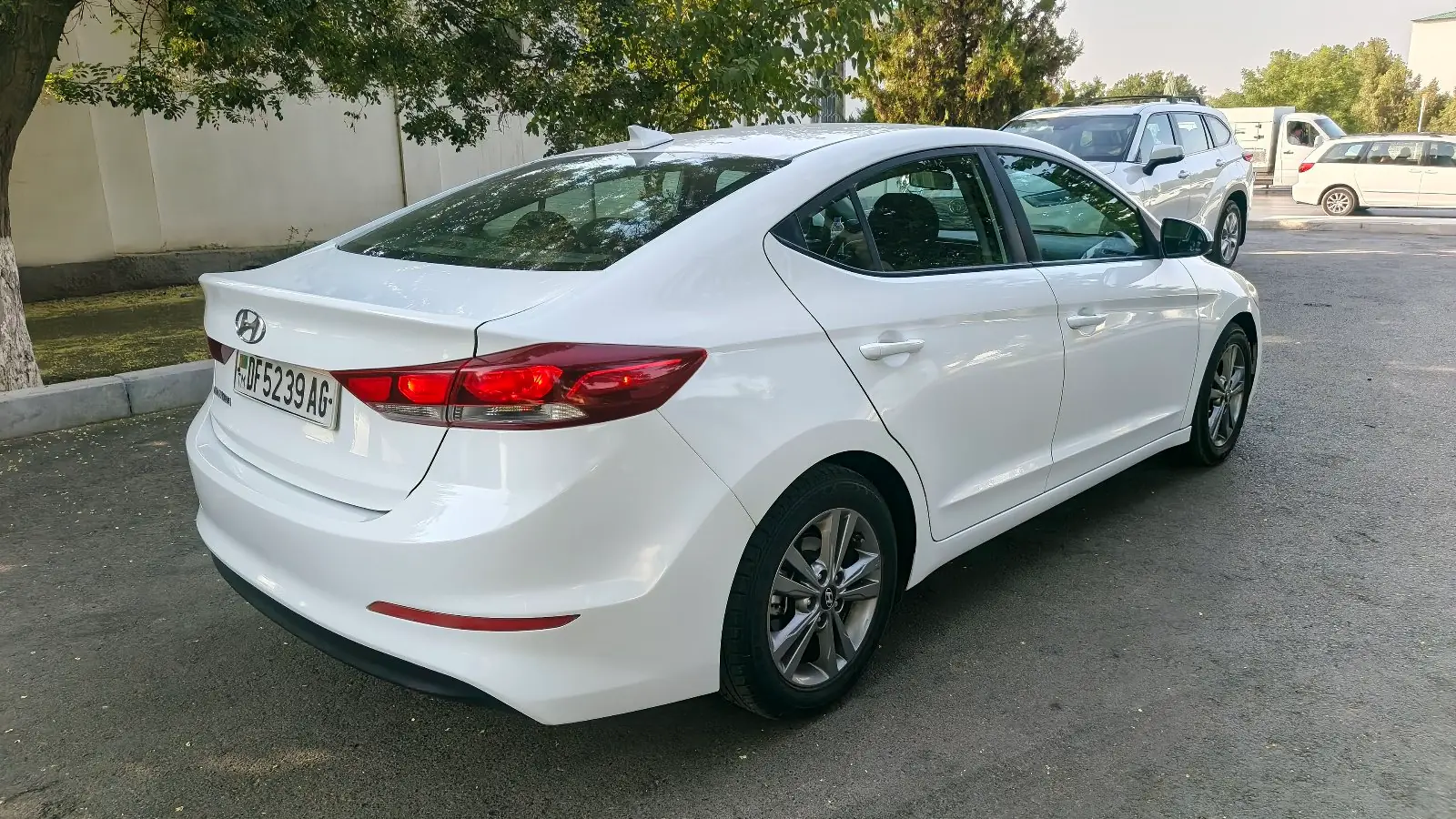 2018 HYUNDAI Elantra 6