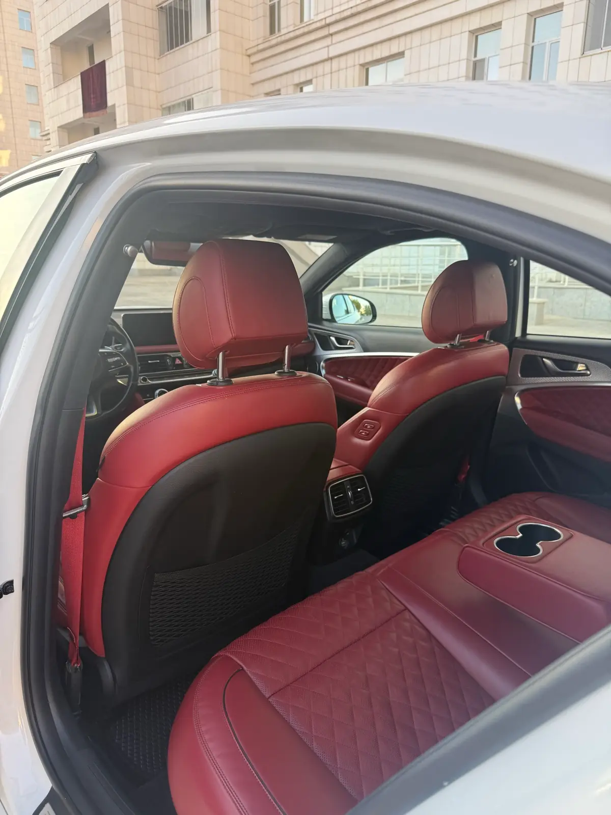 2022 GENESIS G70 4