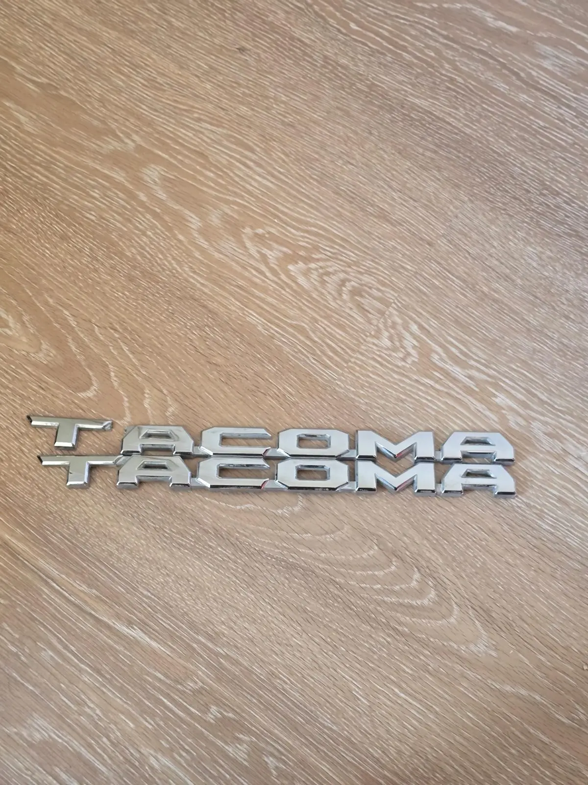 Tacoma Gapysyna Ÿazgy Emblema 3