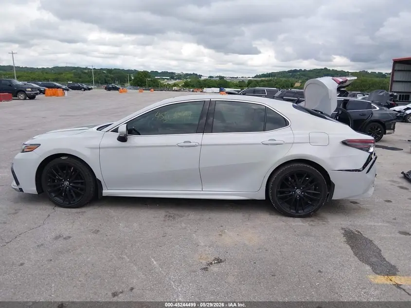 2022 Toyota Camry Xse V6 15