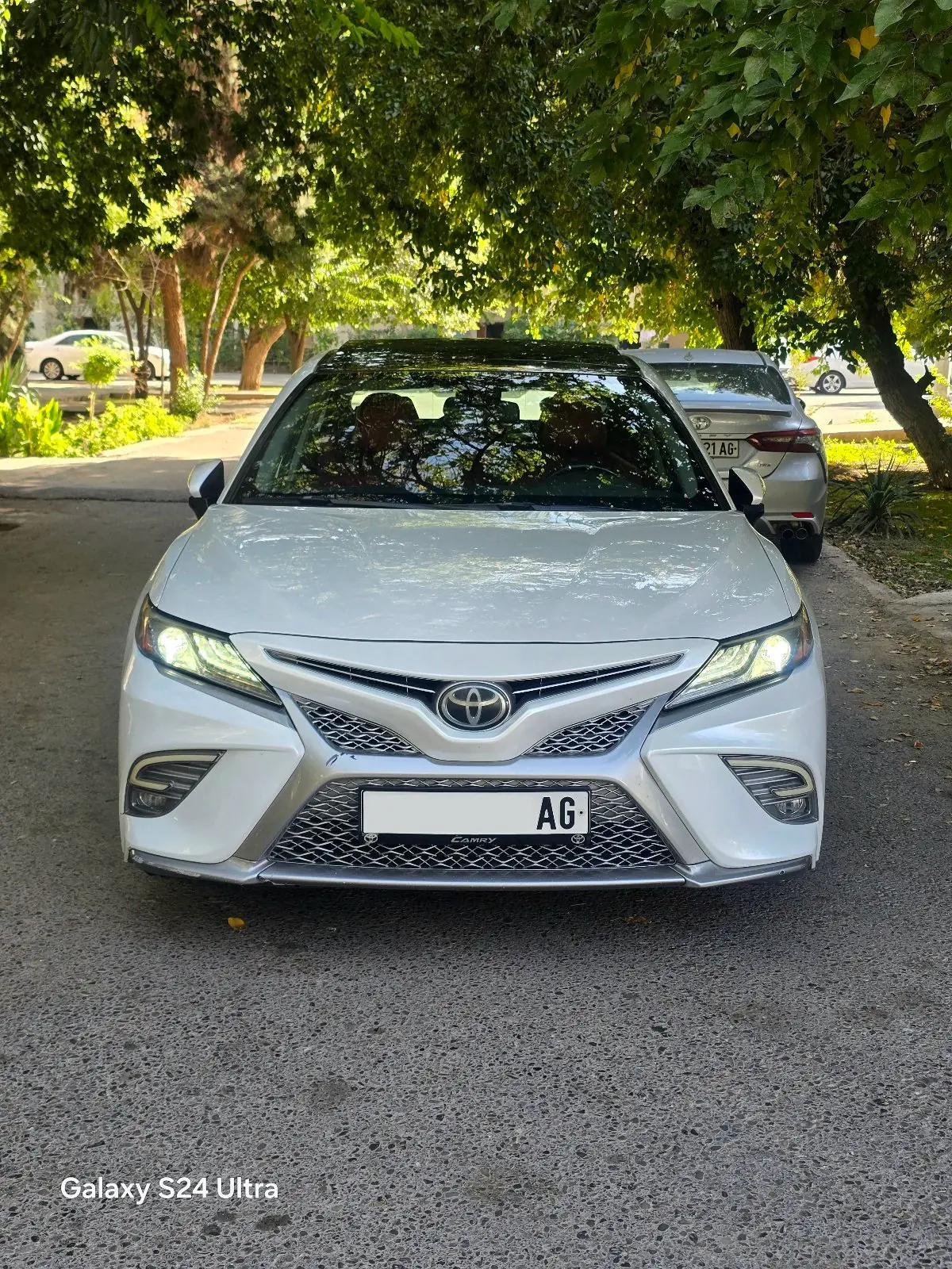 2019 TOYOTA Camry 1