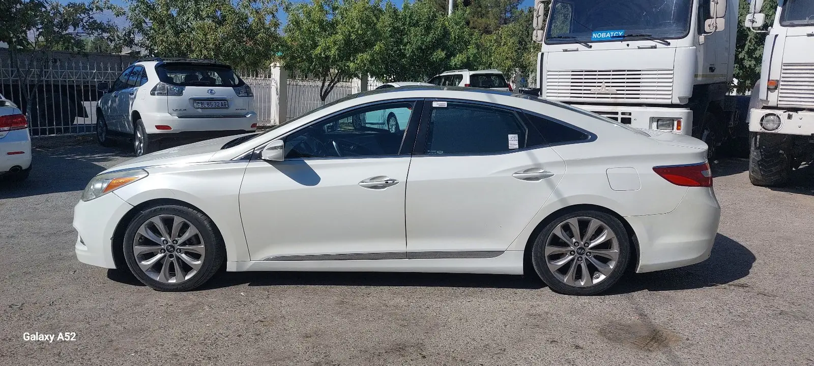 2012 HYUNDAI Azera 5