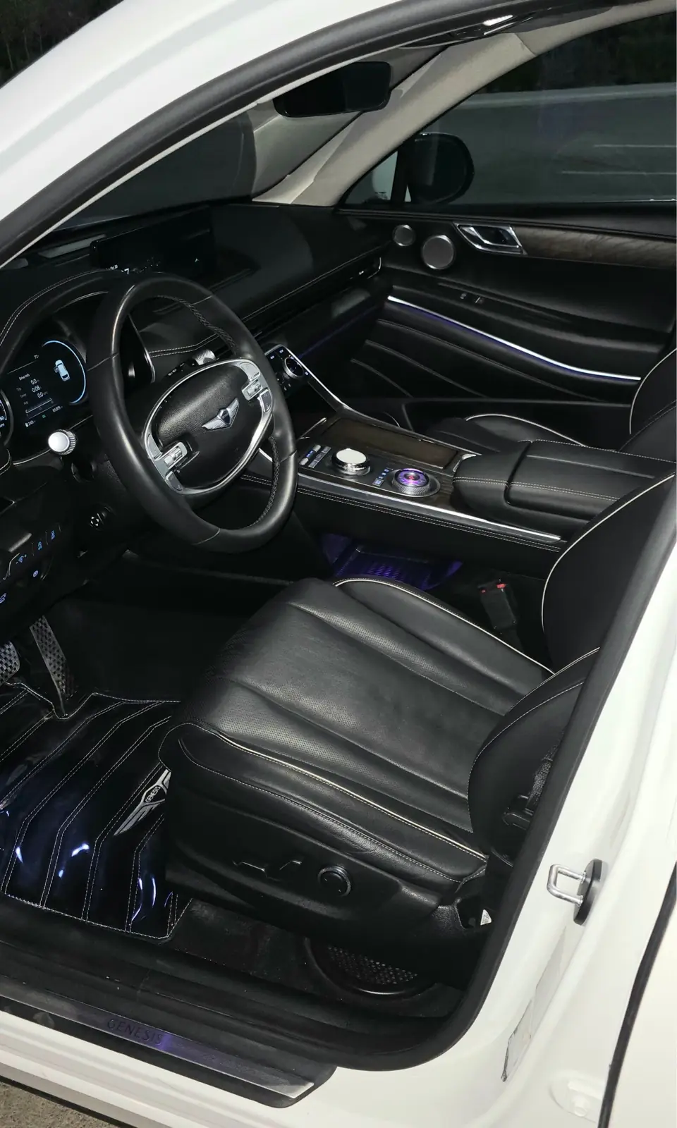 2023 Genesis Gv80 Base 8