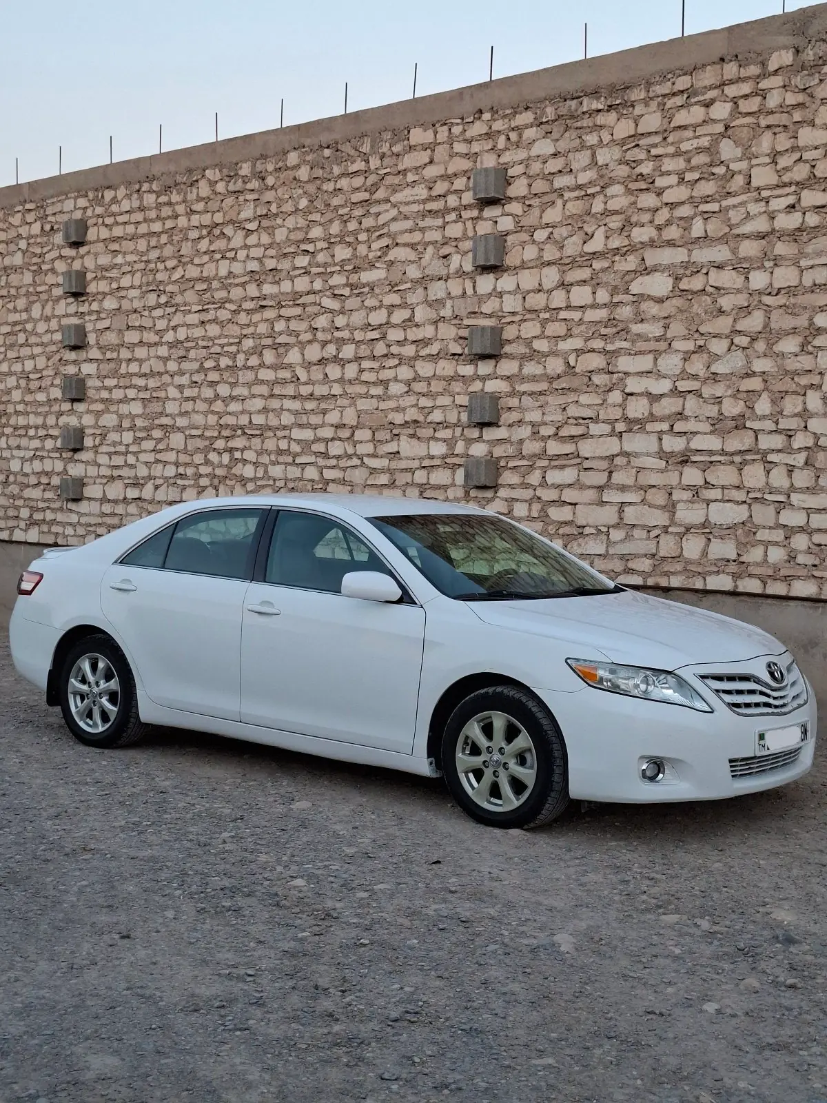 2010 TOYOTA Camry 1