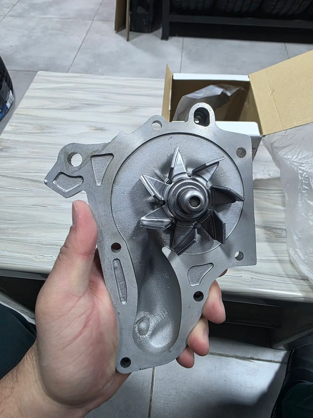 POMPA 2.5 CAM/AVA/ES350 2007-2017 2