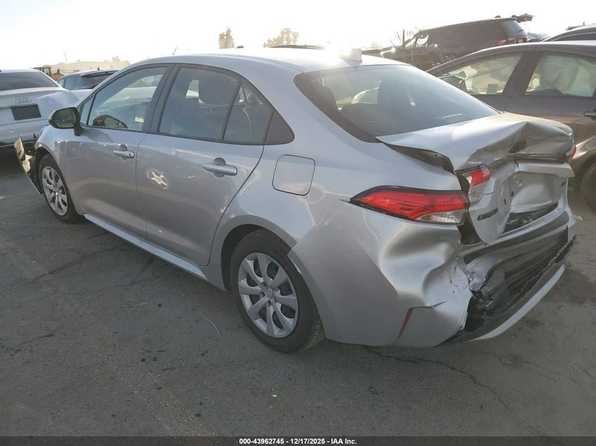 2022 Toyota Corolla Le 6