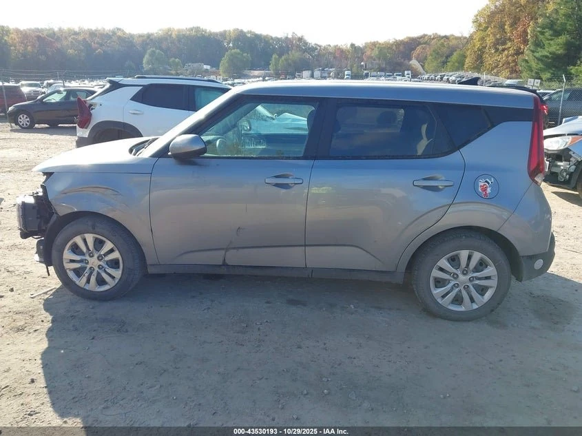 2022 Kia Soul Lx 22
