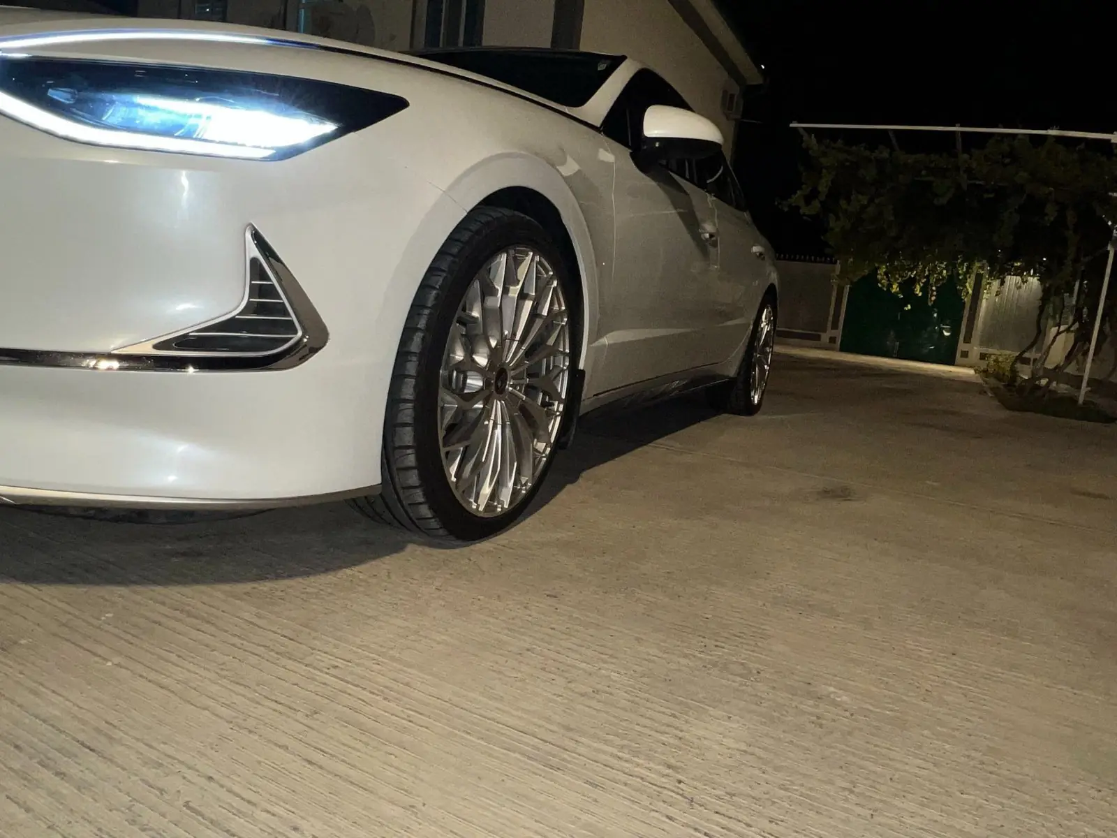 2020 Hyundai Sonata Se 1