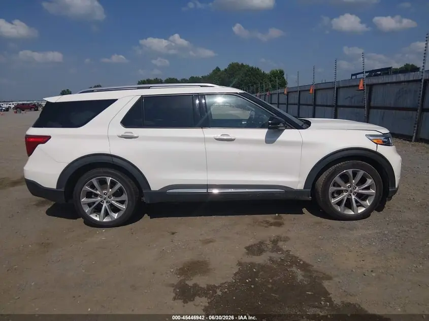 2021 Ford Explorer Platinum 13
