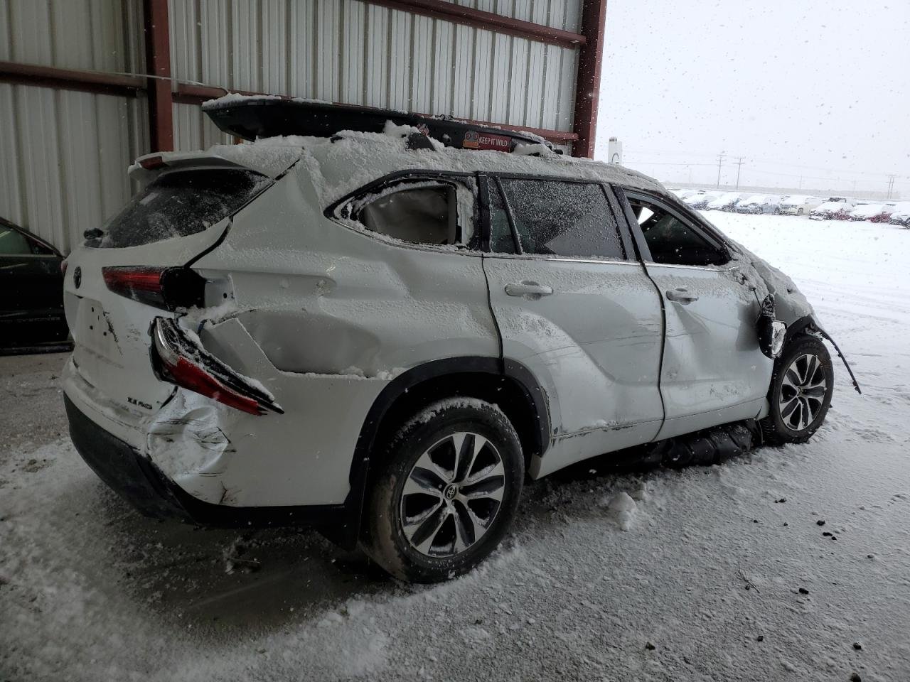 2022 Toyota Highlander Xle 3