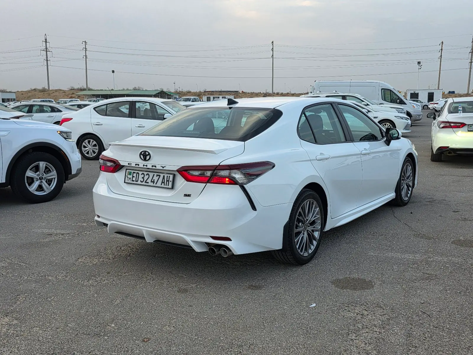 2021 Toyota Camry Se 6