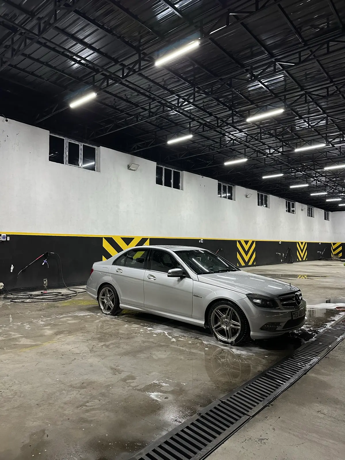 2011 MERCEDES-BENZ C-Class 7